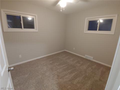 248 Olive St, Elyria, OH 44035 photo 6