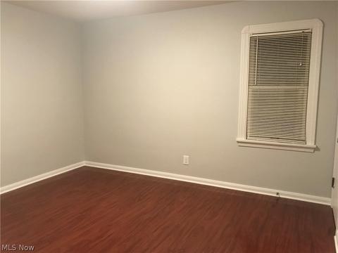 644 Fair St, Berea, OH 44017 photo 7