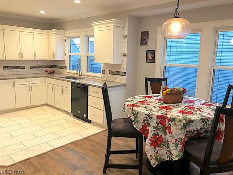 4206 Maplecrest Ave, Parma, OH 44134 photo 11