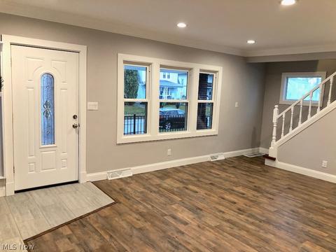 4206 Maplecrest Ave, Parma, OH 44134 photo 13