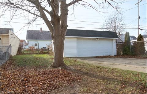 7011 Gilbert Ave, Parma, OH 44129 photo 22