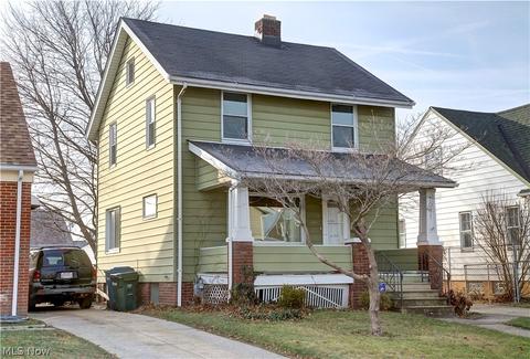 7011 Gilbert Ave, Parma, OH 44129 photo 1