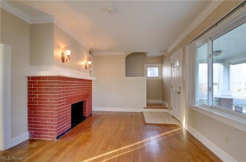 7011 Gilbert Ave, Parma, OH 44129 photo 5