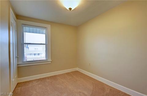 7011 Gilbert Ave, Parma, OH 44129 photo 18