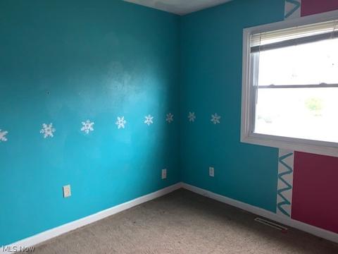 643 E St, Lorain, OH 44052 photo 10