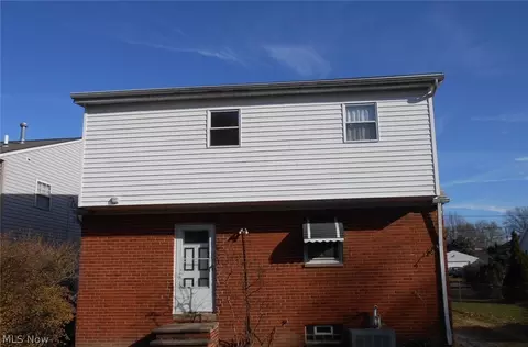 1830 E 298th St, Wickliffe, OH 44092 photo 2