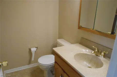 1830 E 298th St, Wickliffe, OH 44092 photo 13