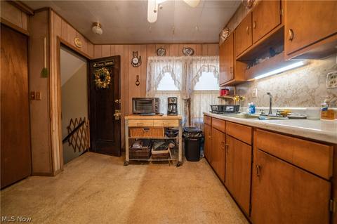 7003 Hampstead Ave, Parma, OH 44129 photo 21