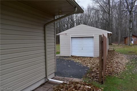 3213 Center Rd, Ashtabula, OH 44004 photo 5