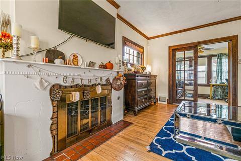 150 E 211th St, Euclid, OH 44123 photo 6