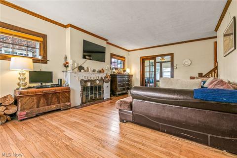 150 E 211th St, Euclid, OH 44123 photo 3