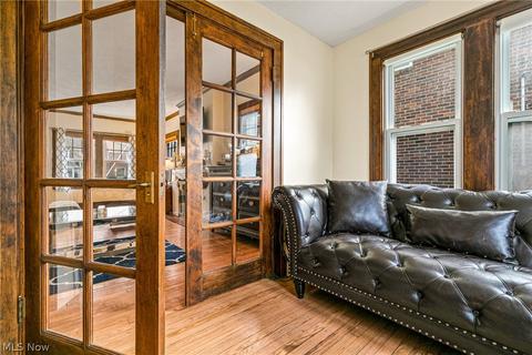 150 E 211th St, Euclid, OH 44123 photo 8