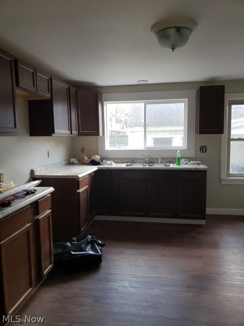503 Eastern Heights Blvd, Elyria, OH 44035 photo 3