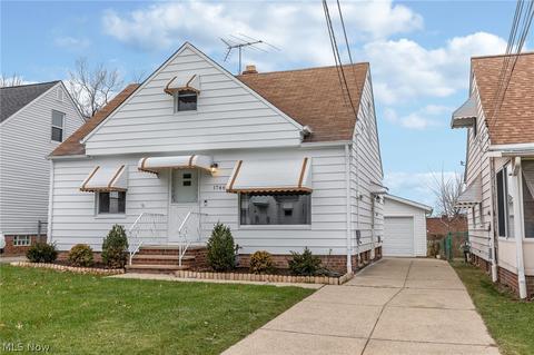 1746 Silver St, Wickliffe, OH 44092 photo 2