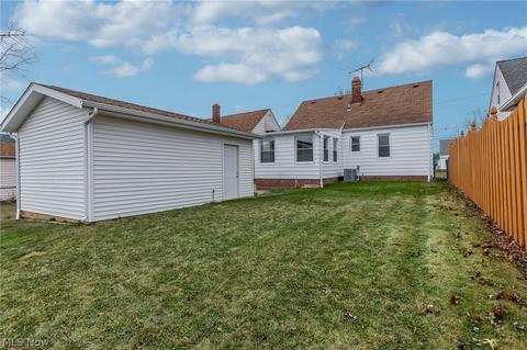 1746 Silver St, Wickliffe, OH 44092 photo 25