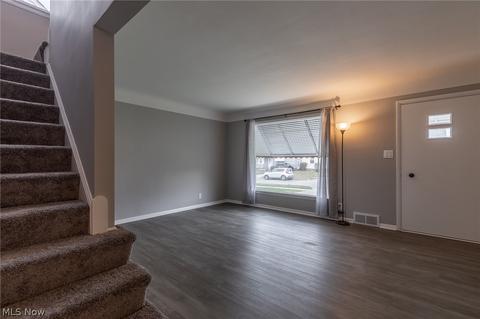 1746 Silver St, Wickliffe, OH 44092 photo 8