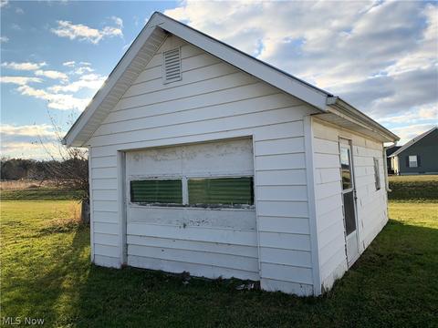 5569 Edmonds Rd, Bellevue, OH 44811 photo 18