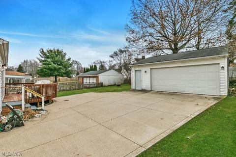 29320 Ridge Rd, Wickliffe, OH 44092 photo 18