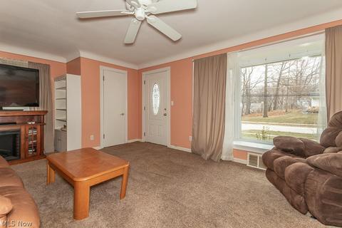 29320 Ridge Rd, Wickliffe, OH 44092 photo 6