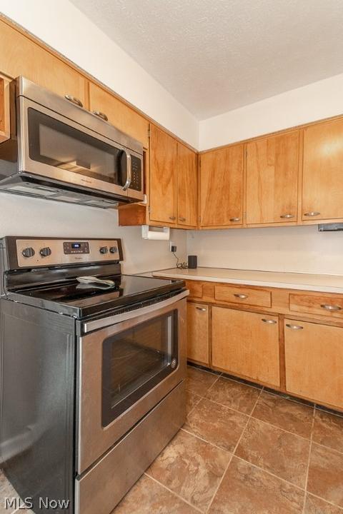 29320 Ridge Rd, Wickliffe, OH 44092 photo 8