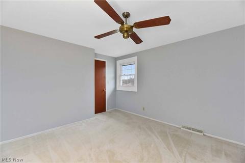 4831 Sandy Hook Dr, Parma, OH 44134 photo 18