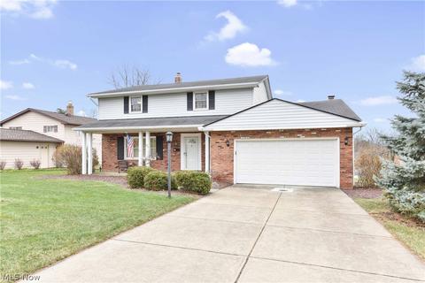 4831 Sandy Hook Dr, Parma, OH 44134 photo 1