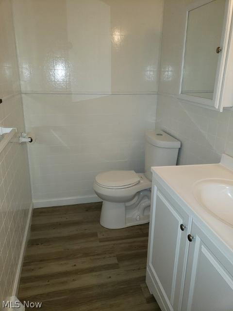 14912 Kennerdown Ave, Maple Heights, OH 44137 photo 4