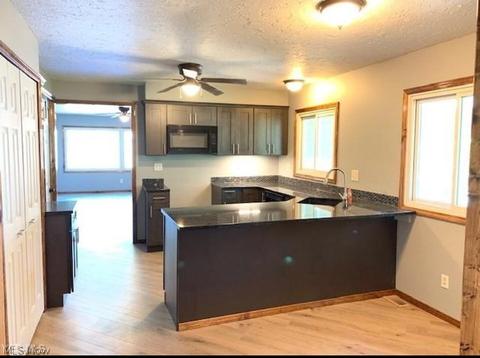 443 Maple Ave, Berea, OH 44017 photo 7