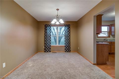408 Alexis Dr, Elyria, OH 44035 photo 10