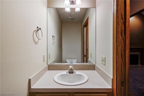 408 Alexis Dr, Elyria, OH 44035 photo 21