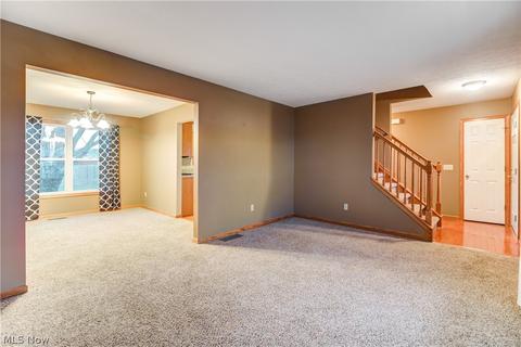 408 Alexis Dr, Elyria, OH 44035 photo 9