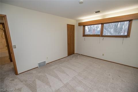 243 Wayne Dr, Berea, OH 44017 photo 21