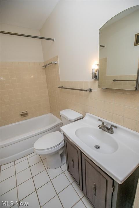 243 Wayne Dr, Berea, OH 44017 photo 17