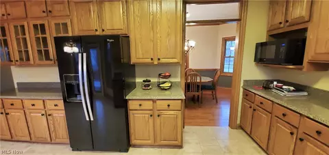 6930 Buckhorn Dr NW, Canton, OH 44708 photo 5