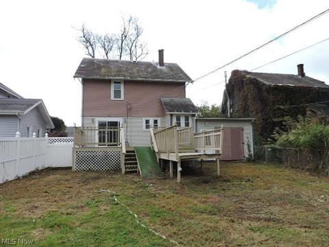 1951 E 44th St, Ashtabula, OH 44004 photo 3