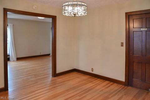 1801 Broad Ave NW, Canton, OH 44708 photo 9