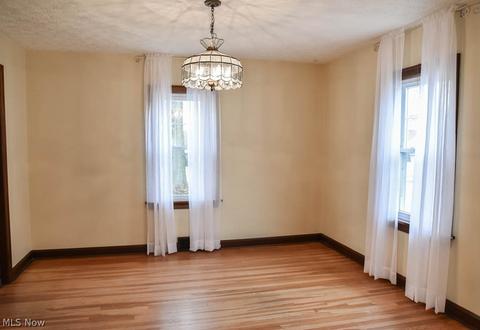 1801 Broad Ave NW, Canton, OH 44708 photo 8