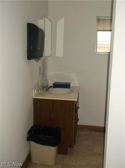 2007 E Wheeling Ave, Cambridge, OH 43725 photo 26