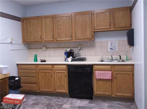 2007 E Wheeling Ave, Cambridge, OH 43725 photo 12