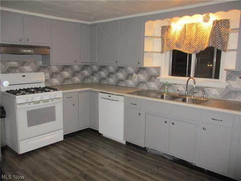 10843 Lagrange Rd, Elyria, OH 44035 photo 8