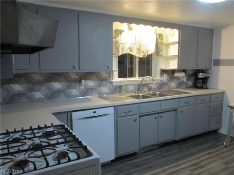 10843 Lagrange Rd, Elyria, OH 44035 photo 9