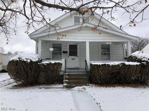150 Longfellow St, Elyria, OH 44035 photo 2