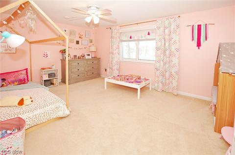2428 Keystone Rd, Parma, OH 44134 photo 18