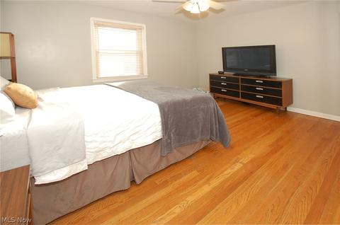 2428 Keystone Rd, Parma, OH 44134 photo 13
