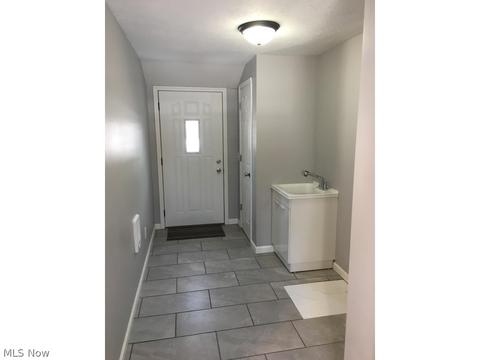 7104 Murray Ridge Rd, Elyria, OH 44035 photo 27
