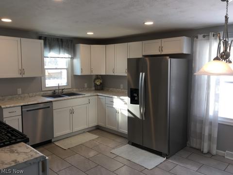 7104 Murray Ridge Rd, Elyria, OH 44035 photo 22