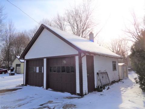 3235 Lake Ave, Ashtabula, OH 44004 photo 7