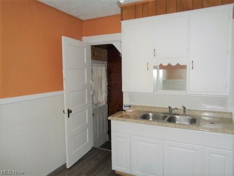 3235 Lake Ave, Ashtabula, OH 44004 photo 11