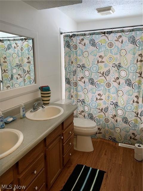 747 Abbe Rd N, Elyria, OH 44035 photo 16