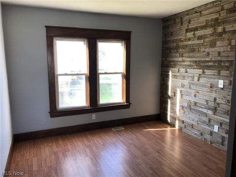 139 Sexton St, Struthers, OH 44471 photo 7